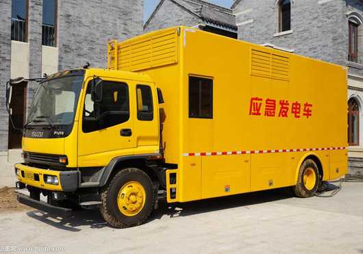 万山租赁发电机-柴油发电机的正确选择方法是什么