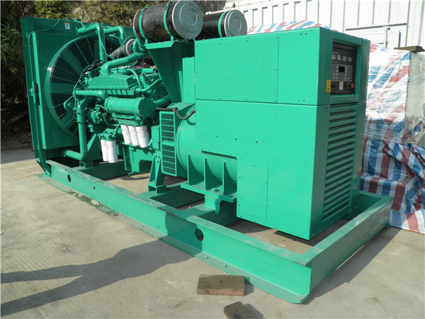 万山发电车出租-柴油发电机散热器怎样散热