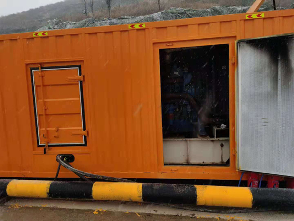 万山发电车出租-应急柴油发电机组选什么样的比较好？