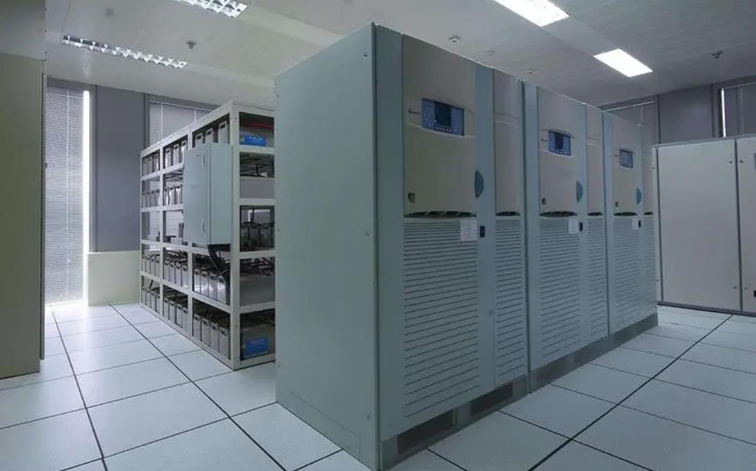 万山发电机自启装置的价格大概是多少？