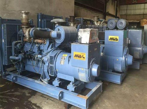 万山柴油发电机如何测试电流大小？