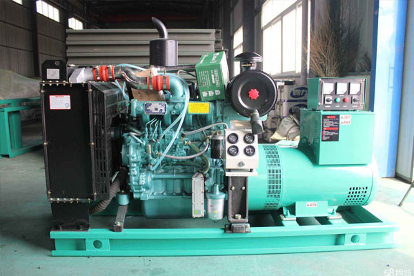 万山如何判断机油是否需要更换？