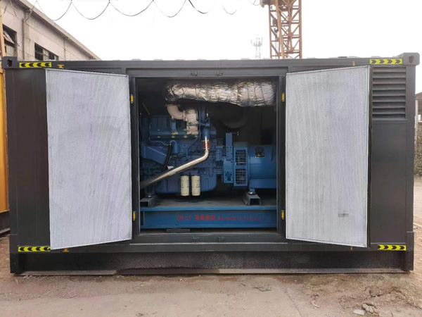 万山柴油发电机组的电瓶应该如何选择？