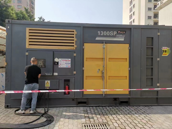 万山500KW发电机组冬季应该配多大的启动电瓶？